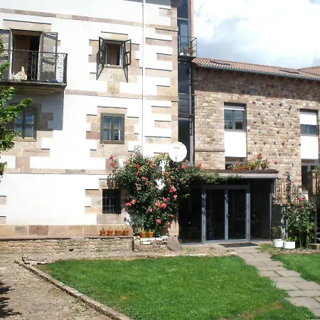 Хостел Rural Indianas Villar (Hermandad de Campoo de Suso)