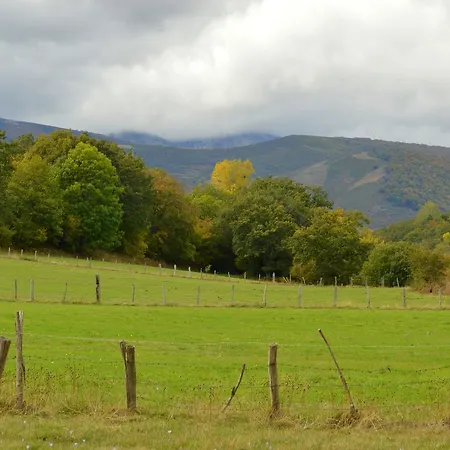 Rural Indianas Хостел Villar (Hermandad de Campoo de Suso)