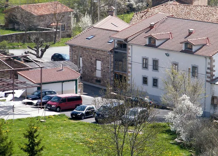 Rural Indianas Hostel Villar (Hermandad de Campoo de Suso)