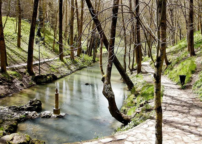 Rural Indianas 旅馆 *